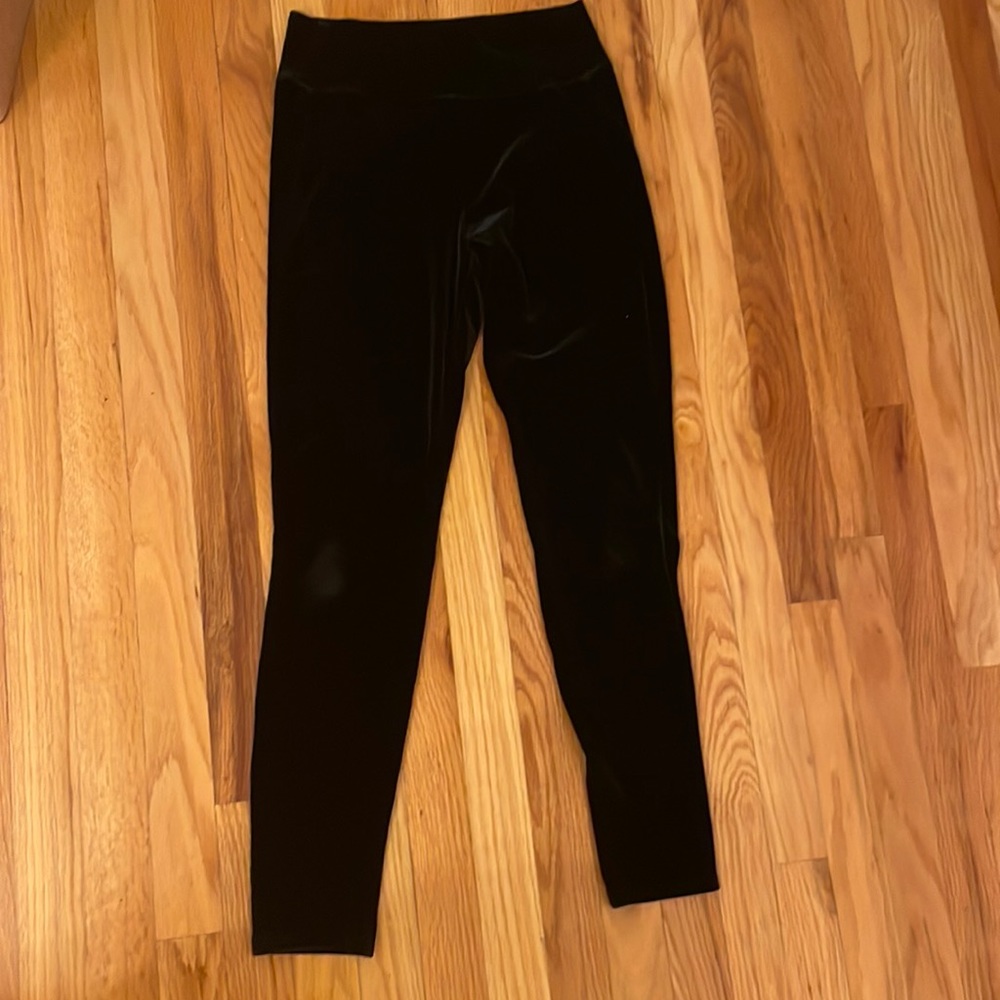 Velvet black leggings